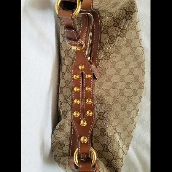 *SOLD*Gucci Hobo Large - Picture 3 of 8